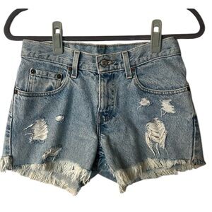 Levi’s cutoff shorts 29